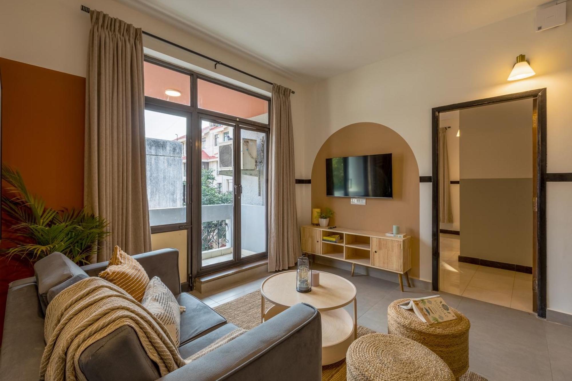 Olive Hotel Palace Road By Embassy Group Bangalore Buitenkant foto