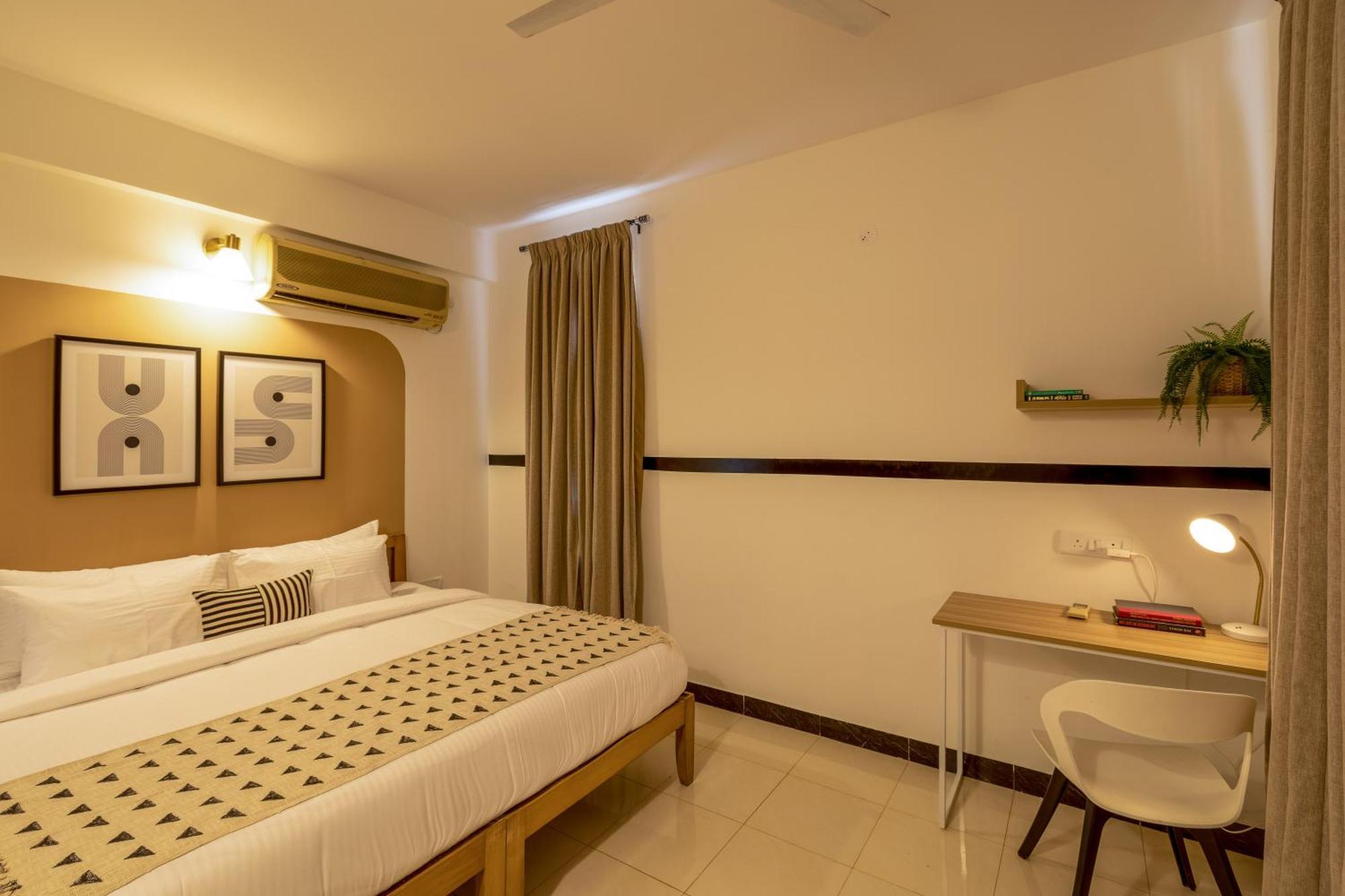 Olive Hotel Palace Road By Embassy Group Bangalore Buitenkant foto