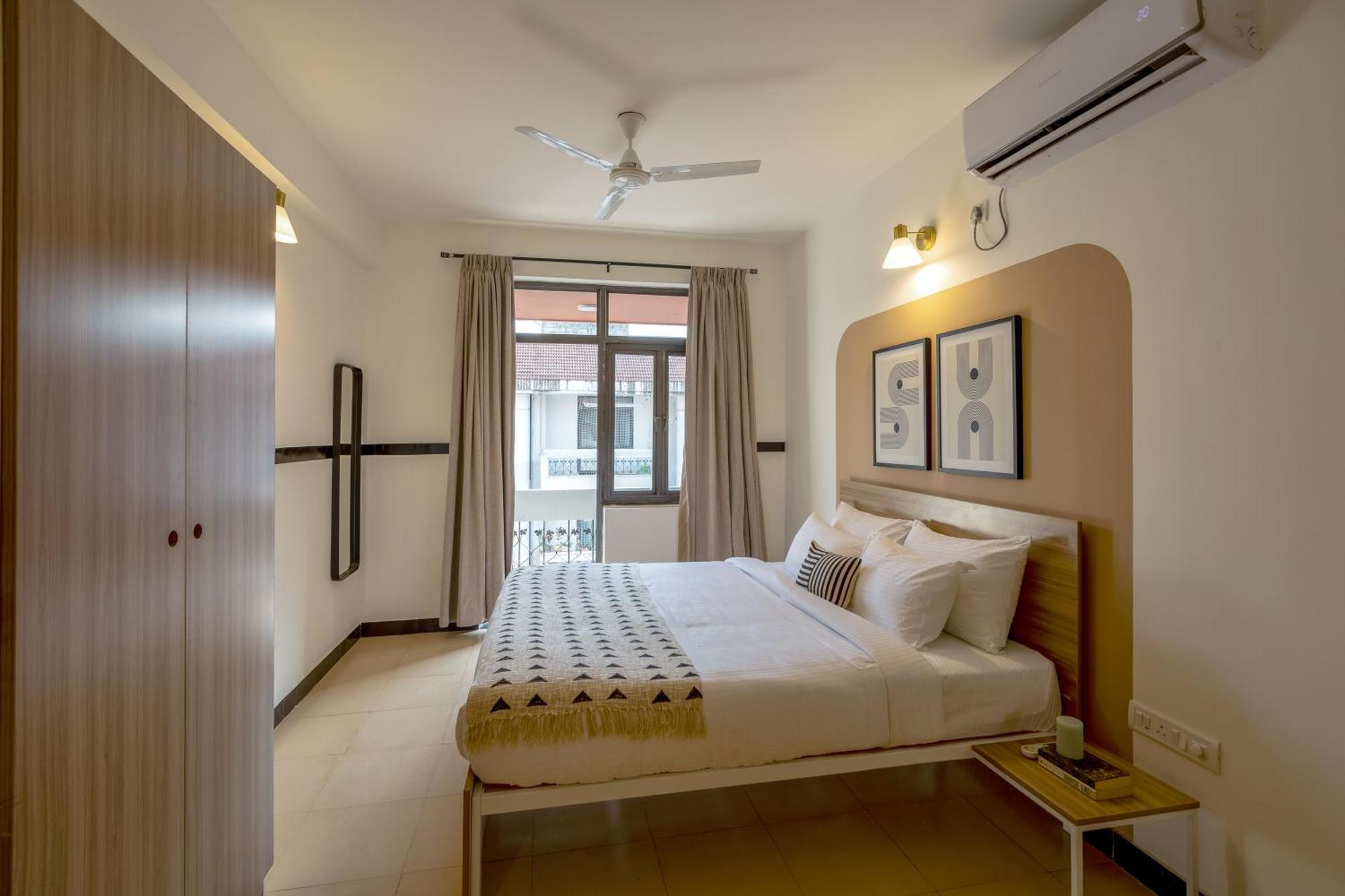 Olive Hotel Palace Road By Embassy Group Bangalore Buitenkant foto